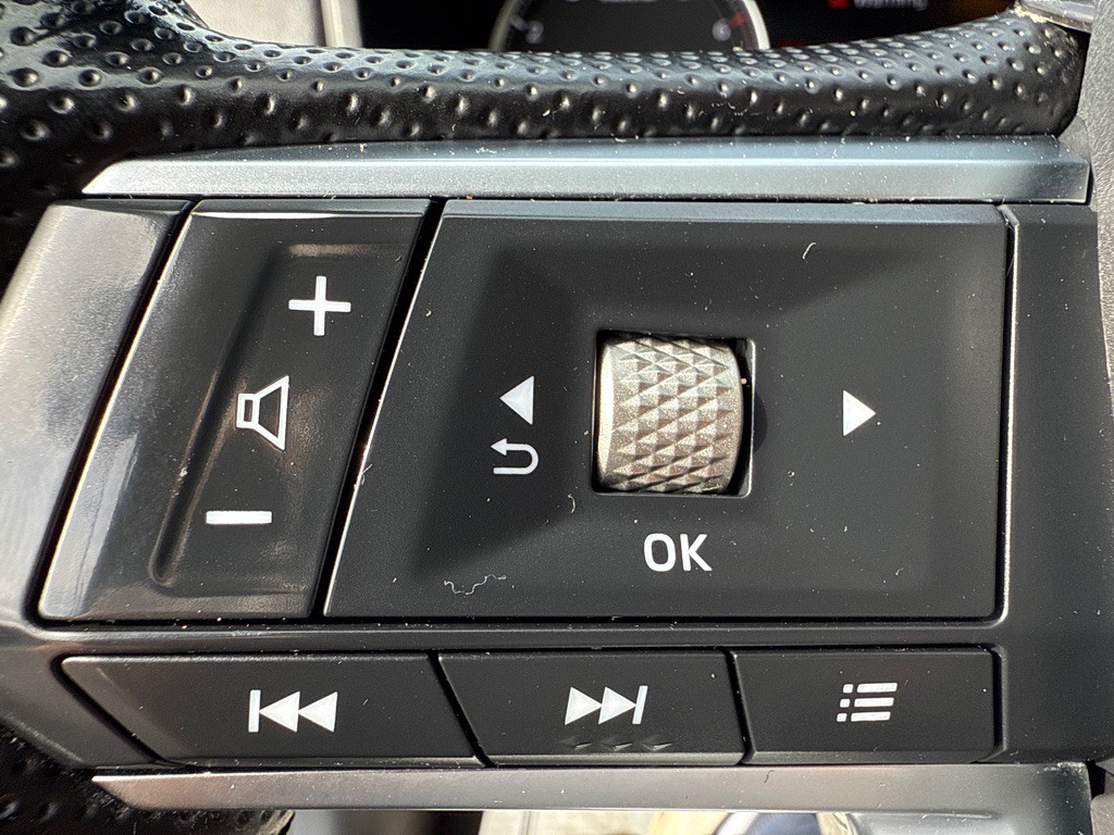 2024 Mitsubishi Outlander Image 24