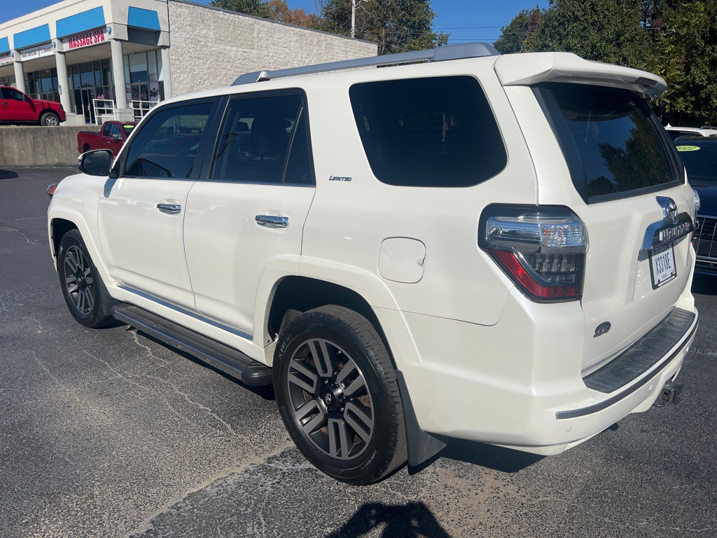 2019 Toyota 4Runner Image 6