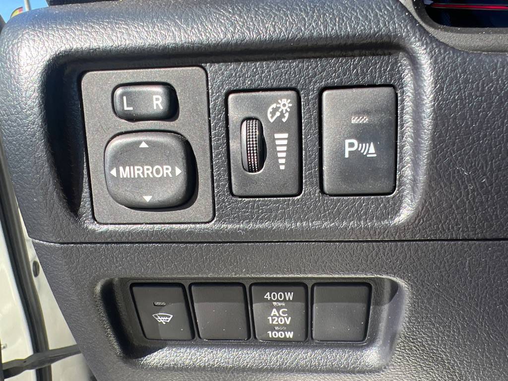 2019 Toyota 4Runner Image 19