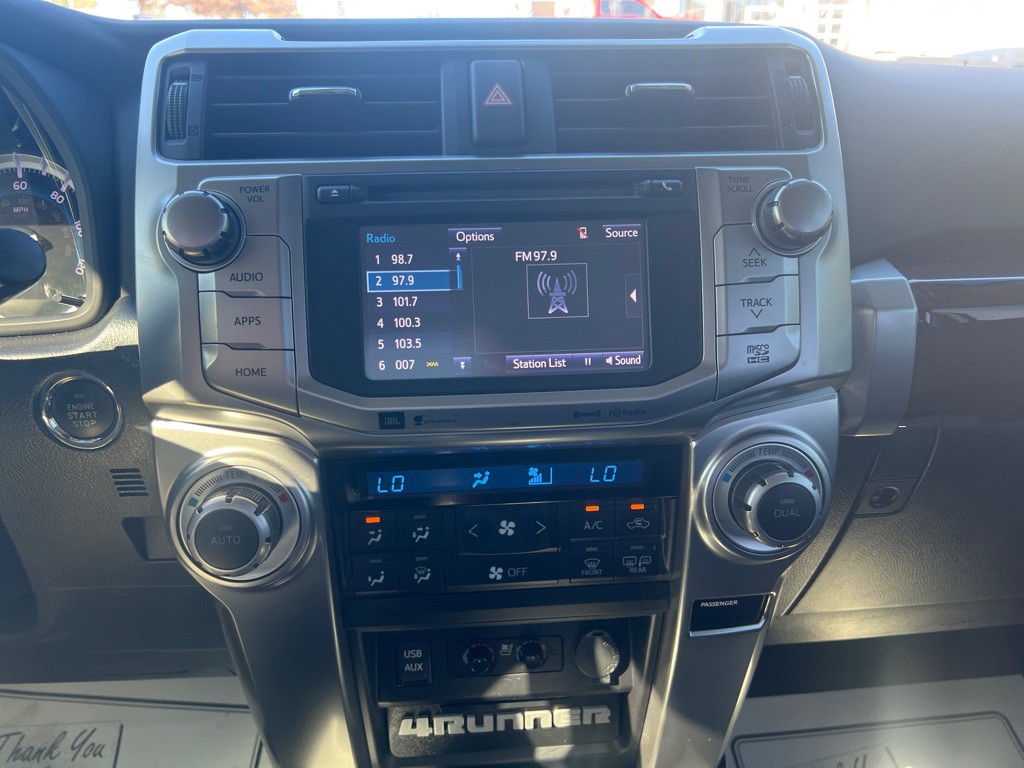 2019 Toyota 4Runner Image 21