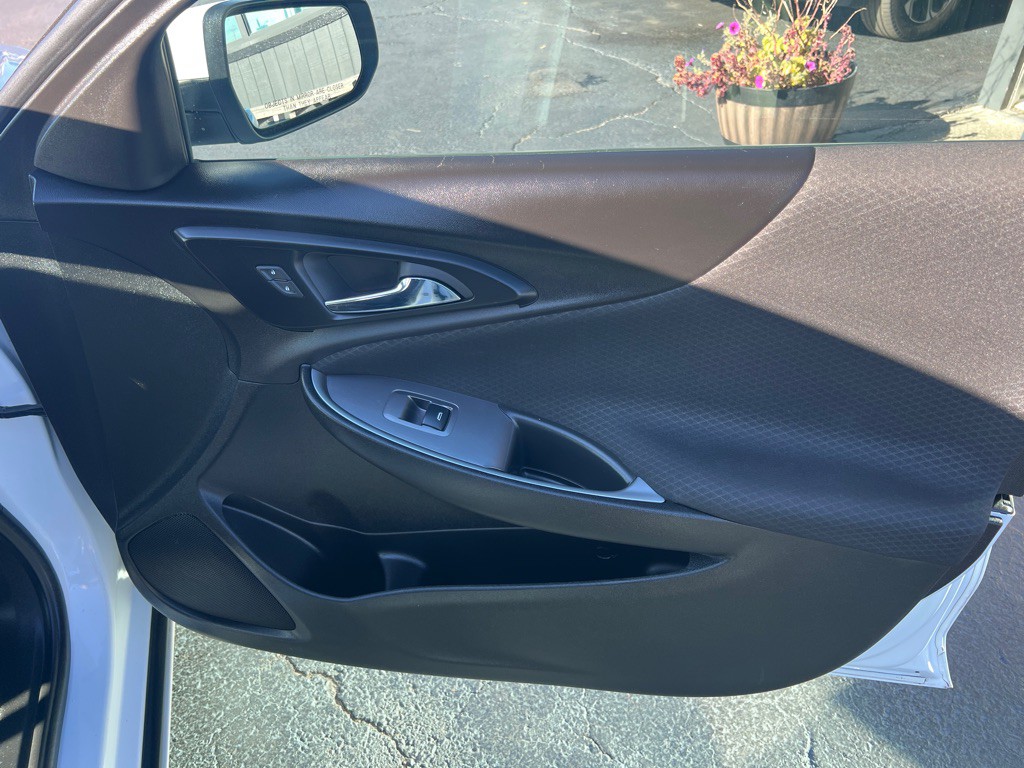 2023 Chevrolet Malibu Image 15