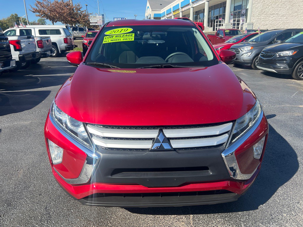2019 Mitsubishi Eclipse Image 6