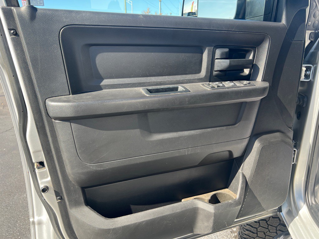 2017 RAM 2500 Image 10