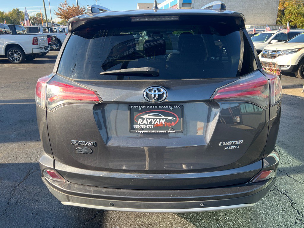 2016 Toyota Rav4 Image 6