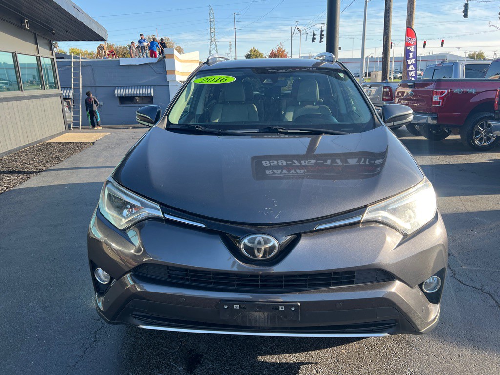 2016 Toyota Rav4 Image 2