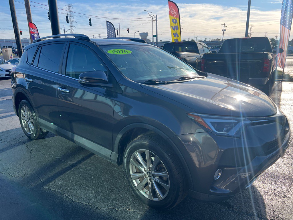 2016 Toyota Rav4 Image 4