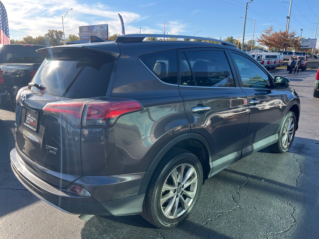 2016 Toyota Rav4 Image 5