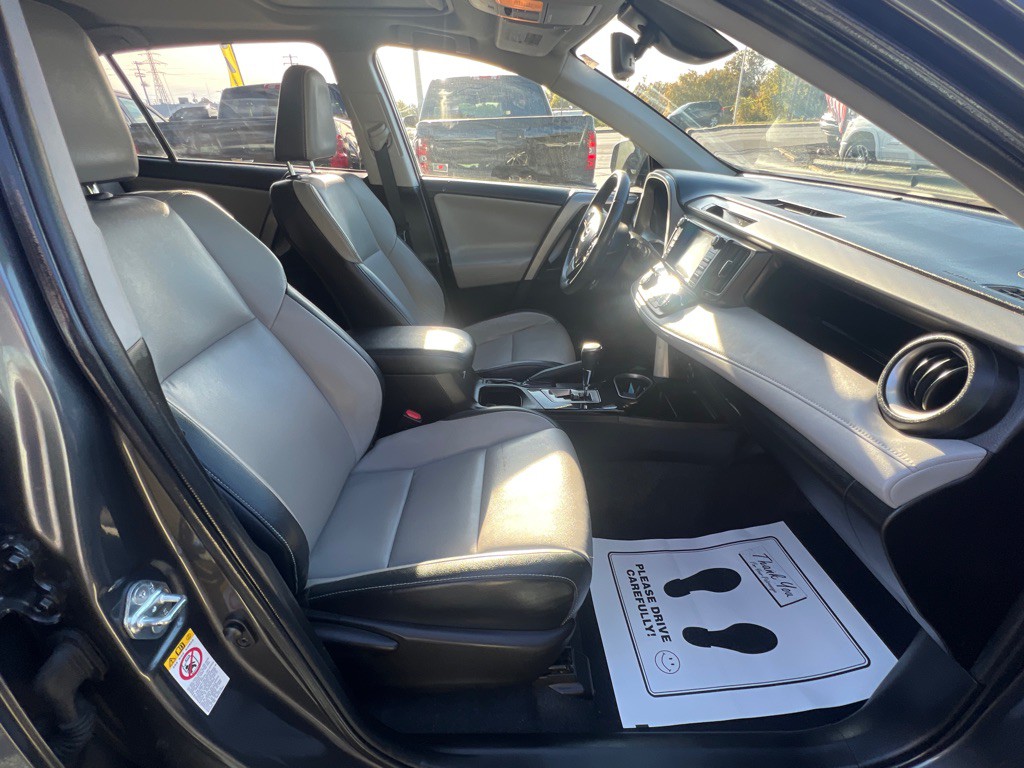 2016 Toyota Rav4 Image 19