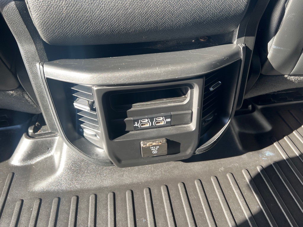 2019 RAM 1500 Image 15