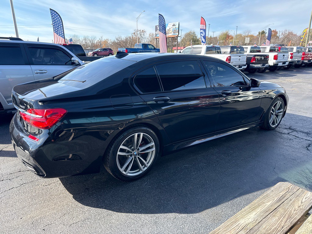 2018 BMW 7 Series Image 7