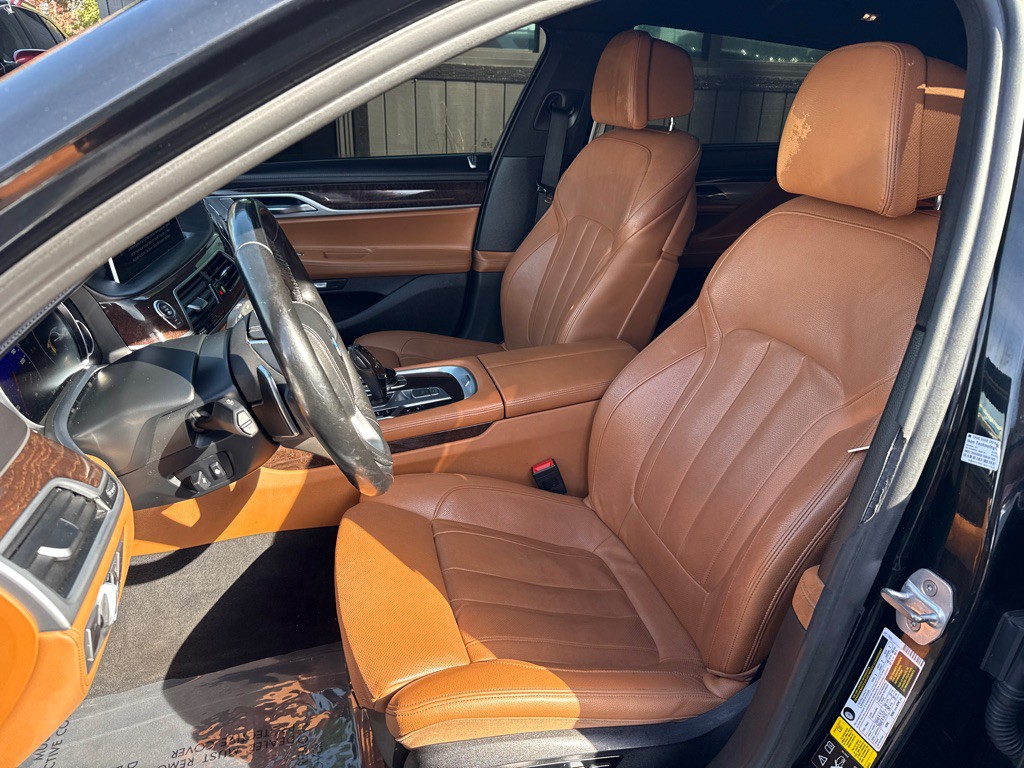 2018 BMW 7 Series Image 10