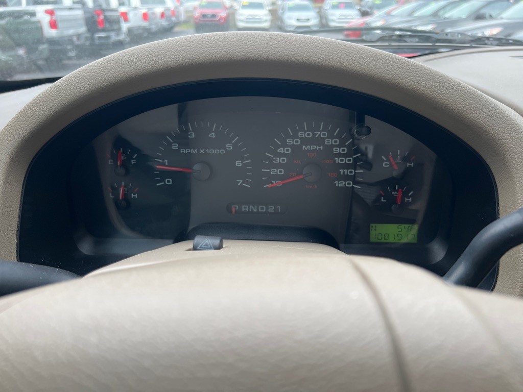 2005 Ford F-150 Image 16