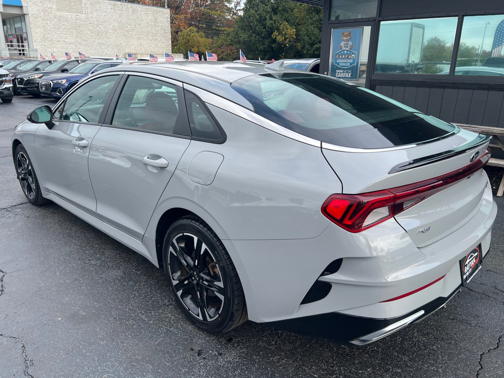 2021 Kia K5 Image 8