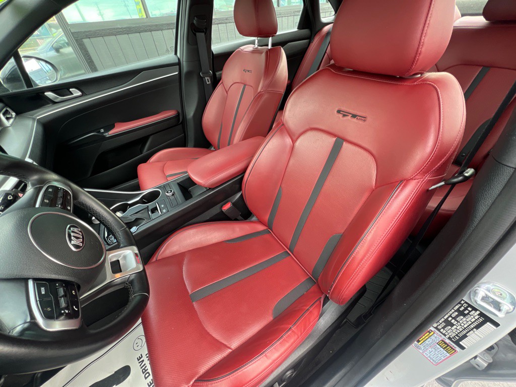 2021 Kia K5 Image 12