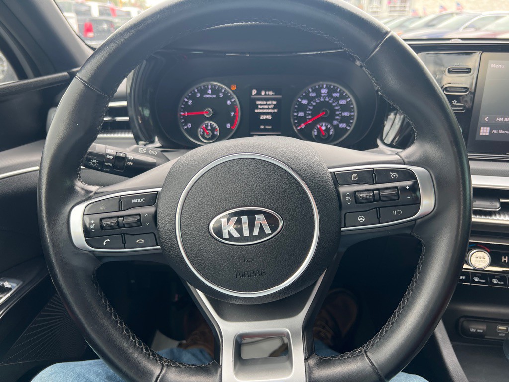 2021 Kia K5 Image 22