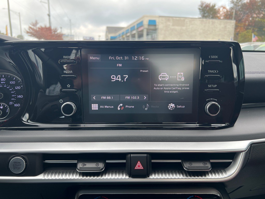 2021 Kia K5 Image 23