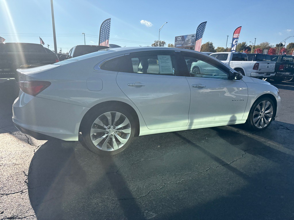 2017 Chevrolet Malibu Image 7