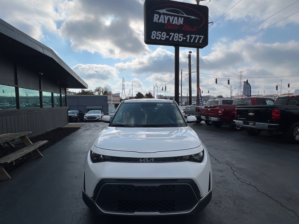 2025 Kia Soul Image 3