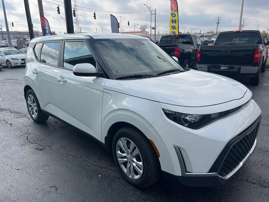 2025 Kia Soul Image 4