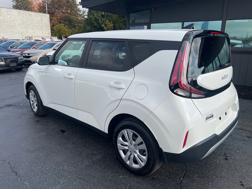 2025 Kia Soul Image 8