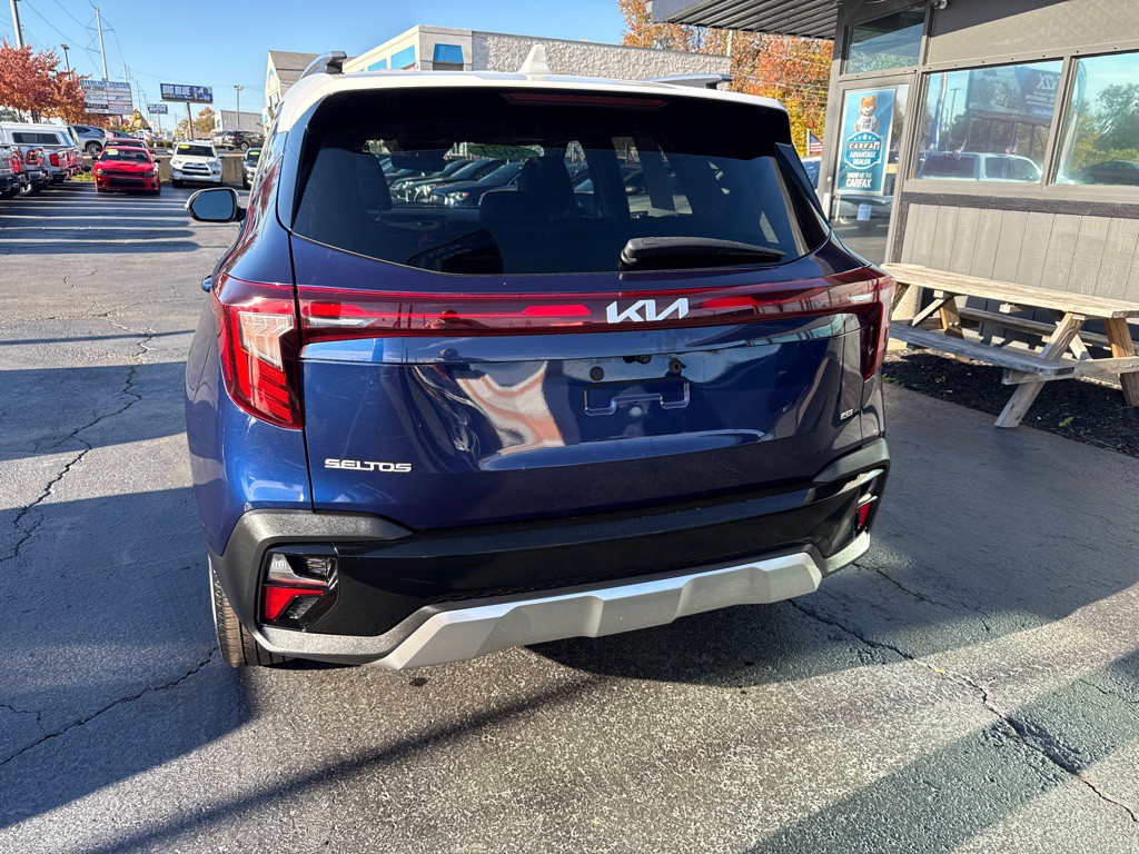 2024 Kia Seltos Image 6