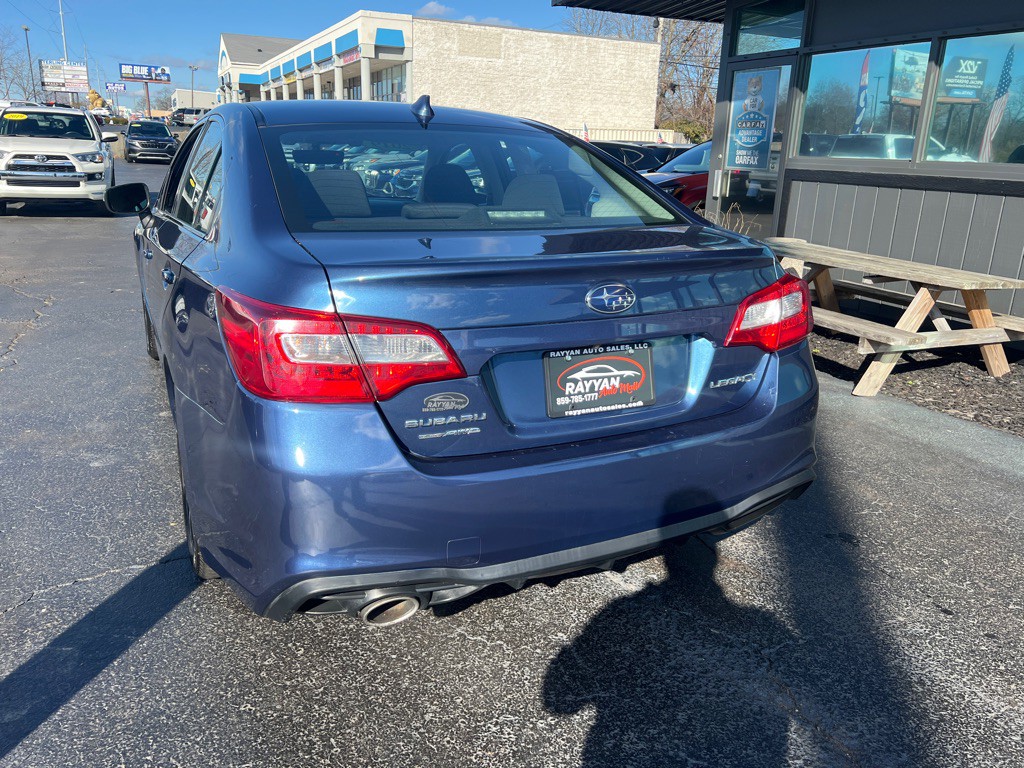 2019 Subaru Legacy Image 4