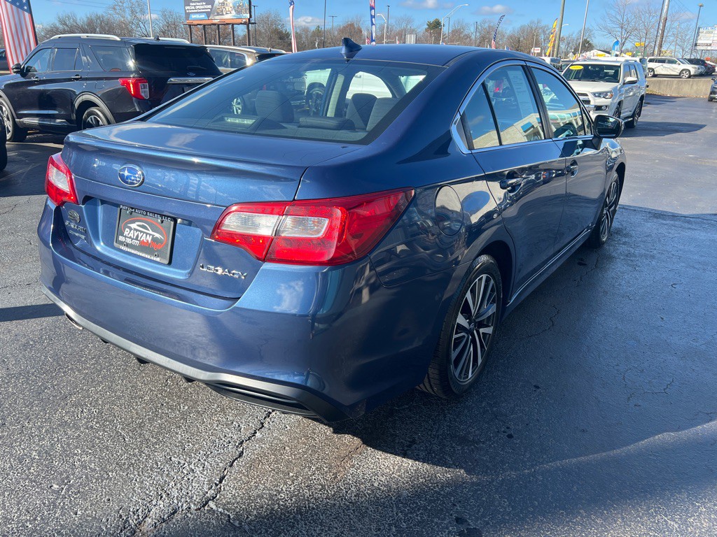 2019 Subaru Legacy Image 5