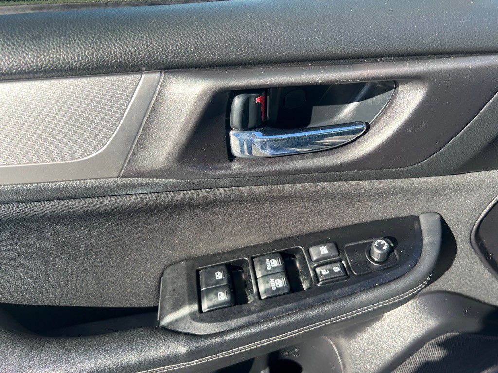 2019 Subaru Legacy Image 9