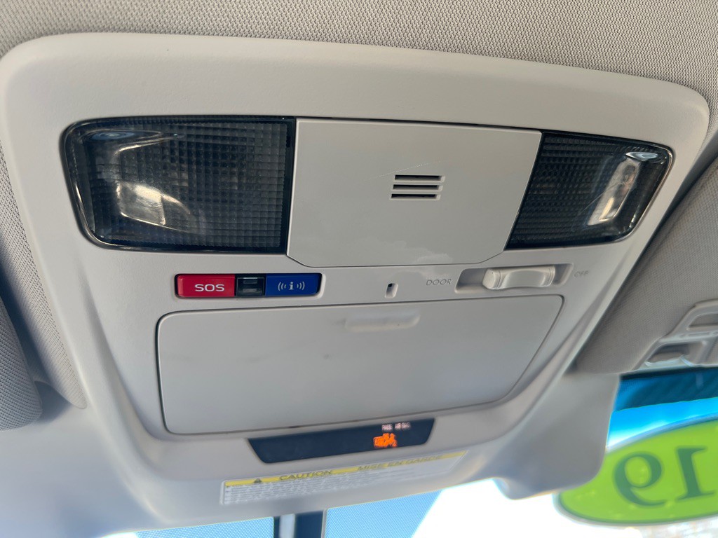 2019 Subaru Legacy Image 16