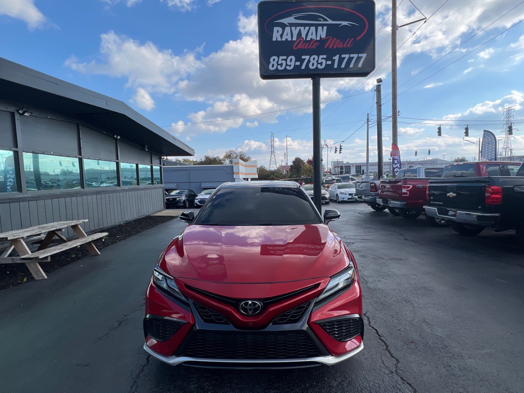 2022 Toyota Camry Image 3