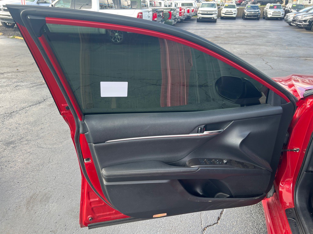 2022 Toyota Camry Image 7