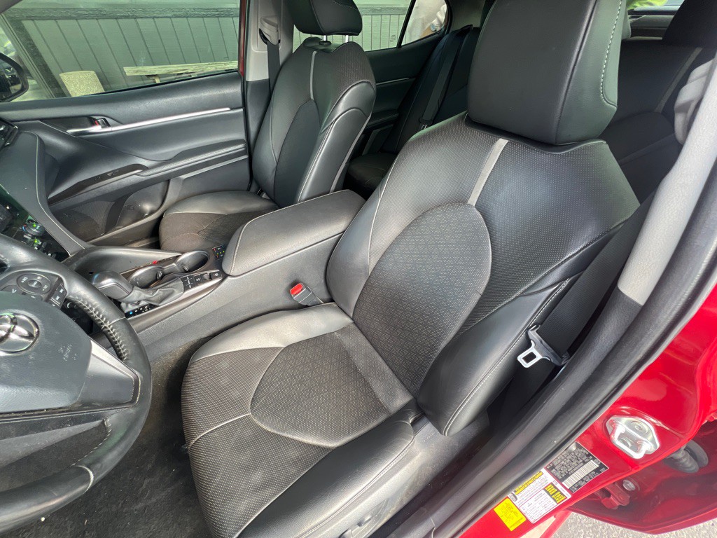 2022 Toyota Camry Image 8