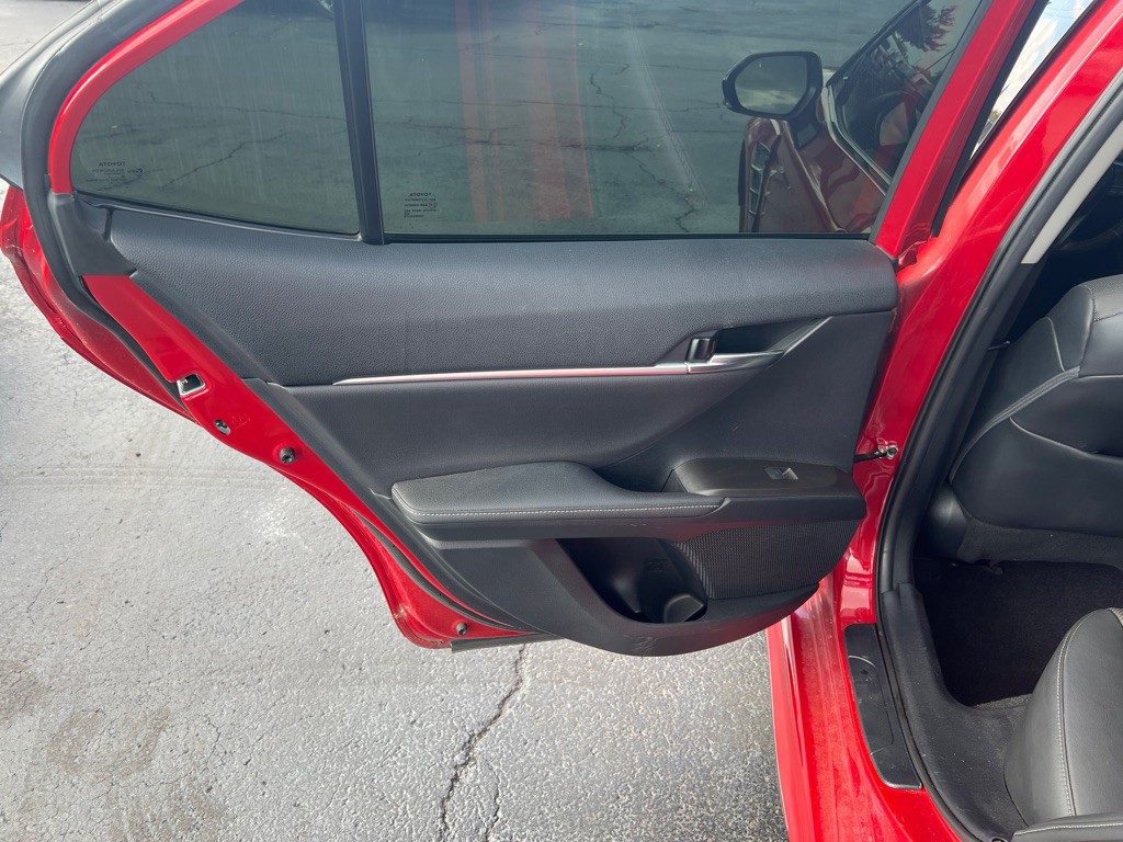 2022 Toyota Camry Image 9