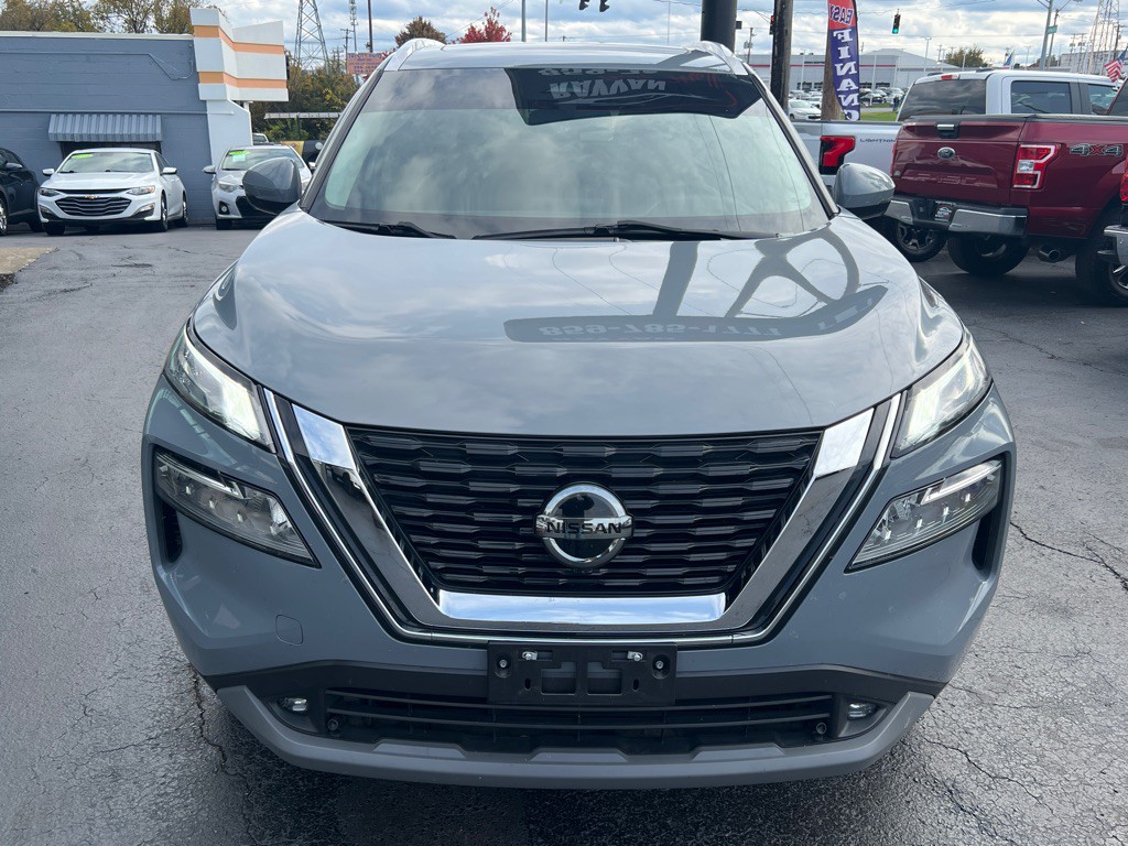 2021 Nissan Rogue Image 2