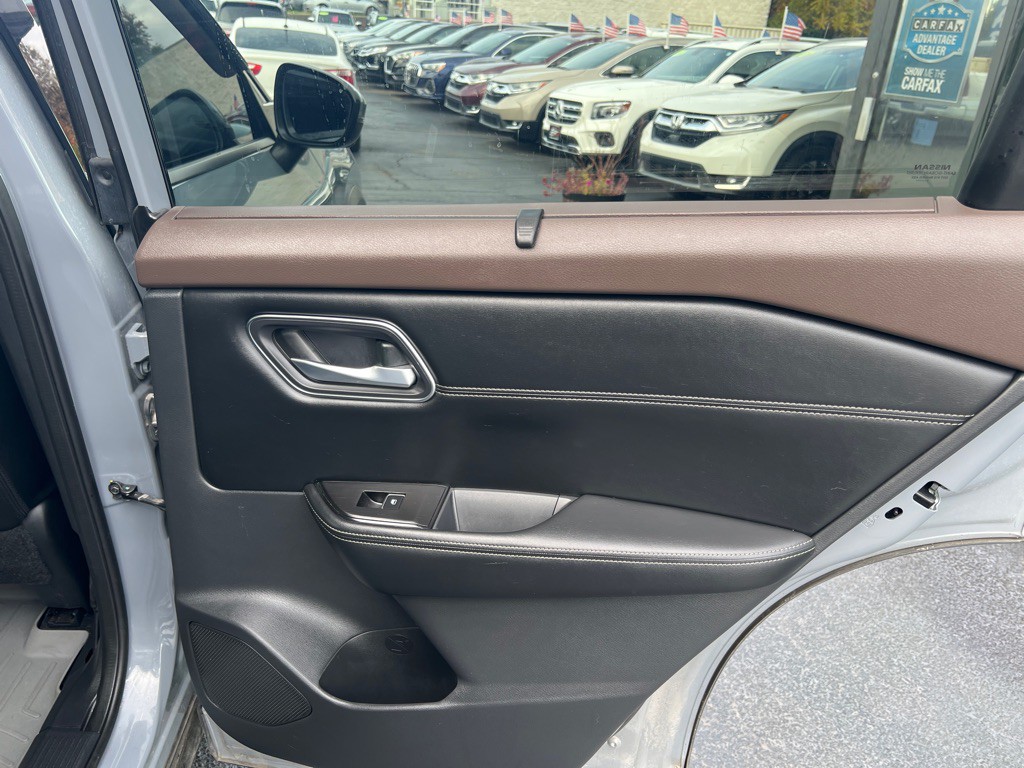 2021 Nissan Rogue Image 13