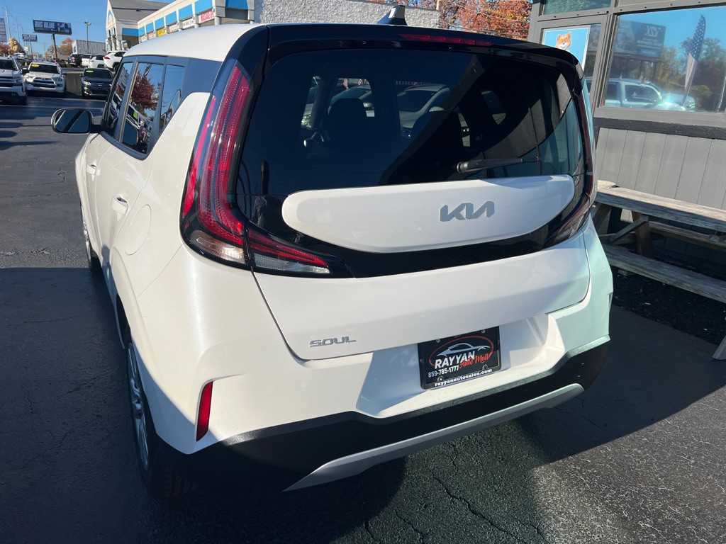 2025 Kia Soul Image 4