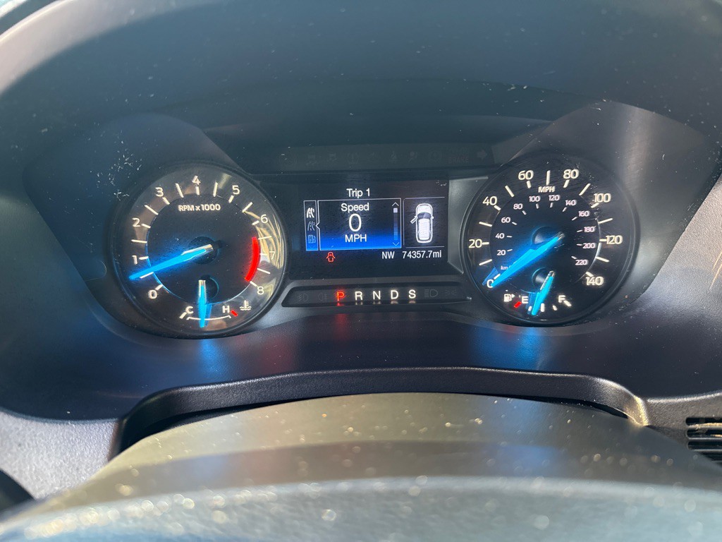 2017 Ford Explorer Image 21