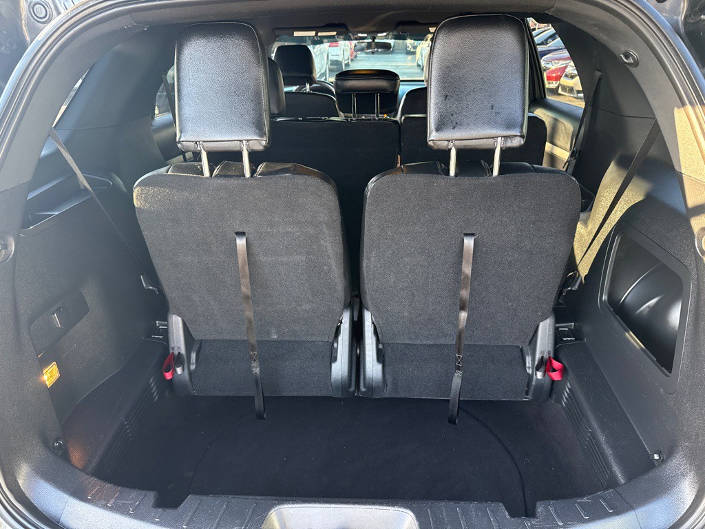 2017 Ford Explorer Image 25