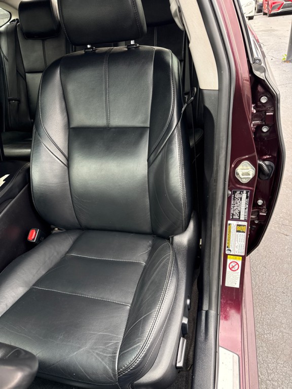 2018 Toyota Avalon Image 10