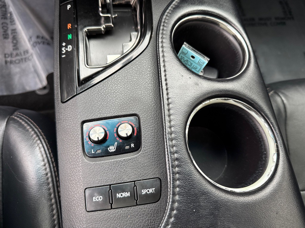 2018 Toyota Avalon Image 17