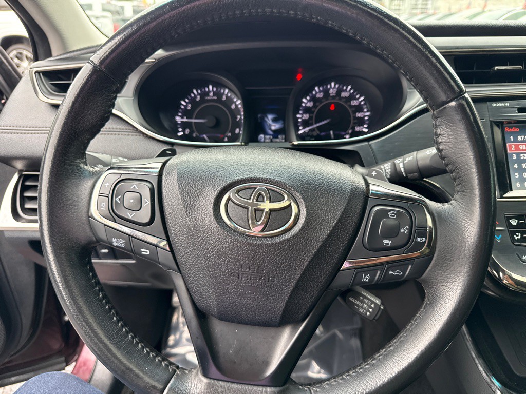 2018 Toyota Avalon Image 19