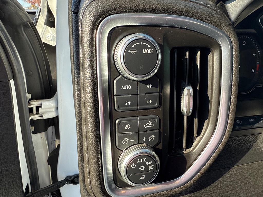 2020 GMC Sierra Image 28