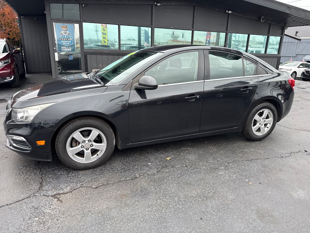 2015 Chevrolet Cruze Image 3