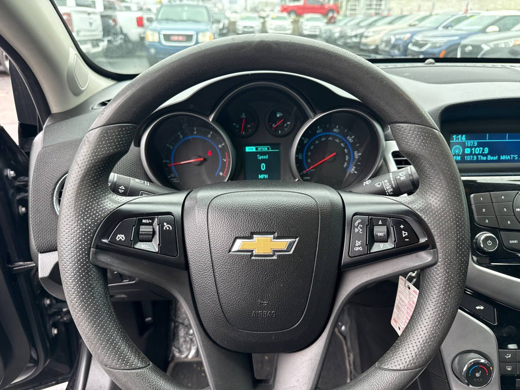 2015 Chevrolet Cruze Image 14