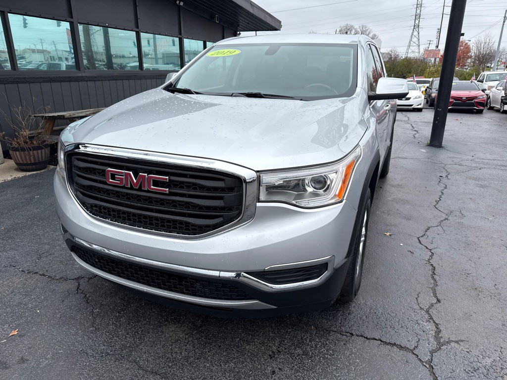 2019 GMC Acadia Image 1