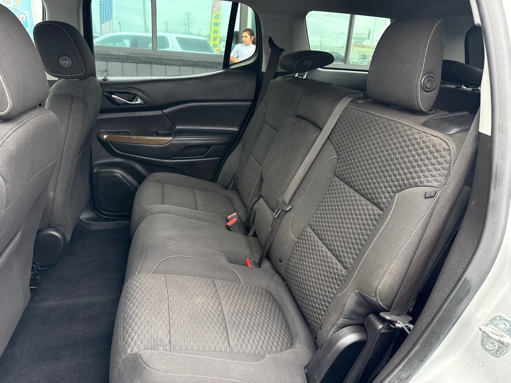 2019 GMC Acadia Image 15