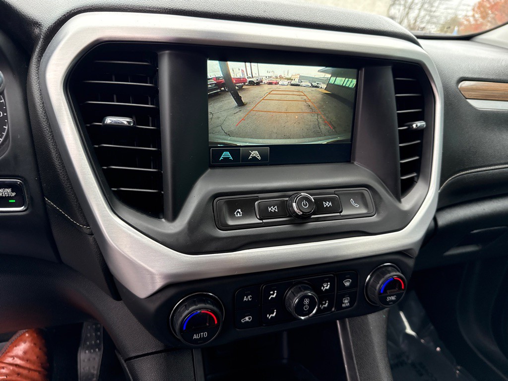 2019 GMC Acadia Image 19