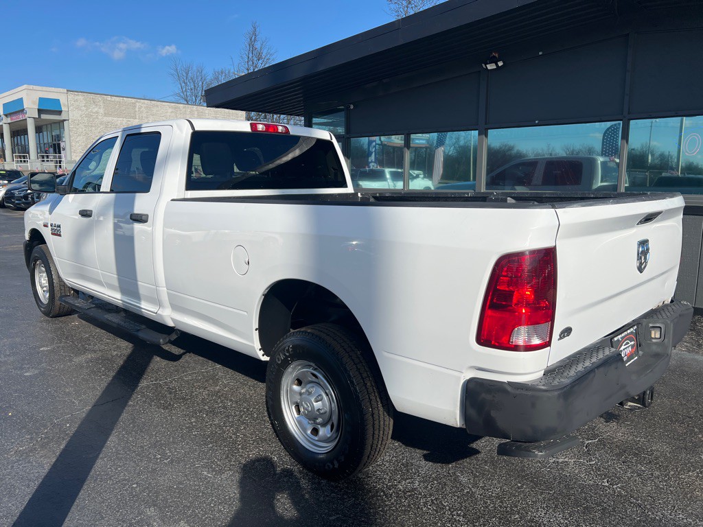 2018 RAM 2500 Image 4