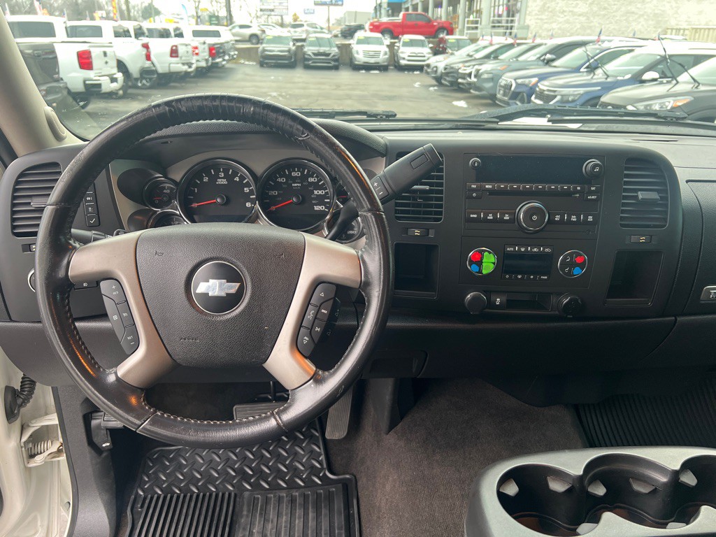 2012 Chevrolet Silverado 1500 Image 17