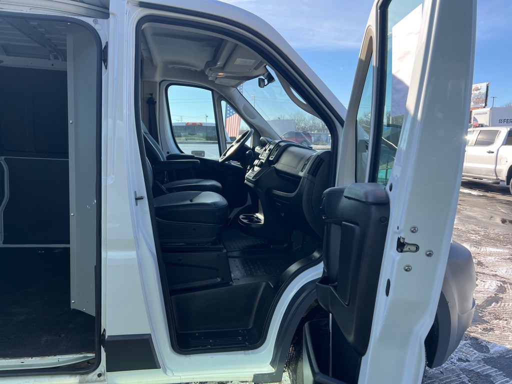 2018 RAM Promaster Image 11